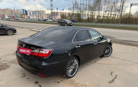 Toyota Camry, 2016 год, 2 000 000 рублей, 4 фотография