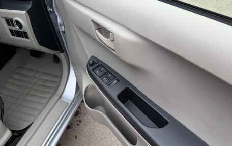 Toyota Passo III, 2019 год, 1 000 000 рублей, 13 фотография