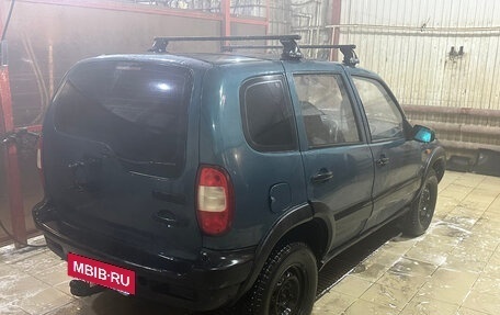 Chevrolet Niva I рестайлинг, 2005 год, 100 000 рублей, 3 фотография