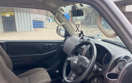 Mitsubishi Pajero Mini II, 2010 год, 650 000 рублей, 3 фотография