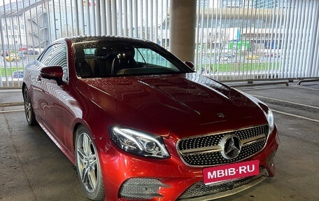 Mercedes-Benz E-Класс, 2017 год, 3 650 000 рублей, 1 фотография