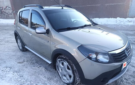 Renault Sandero I, 2012 год, 750 000 рублей, 1 фотография