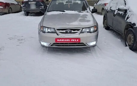 Daewoo Nexia I рестайлинг, 2009 год, 100 000 рублей, 3 фотография