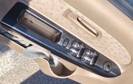 KIA Rio II, 2005 год, 300 000 рублей, 13 фотография