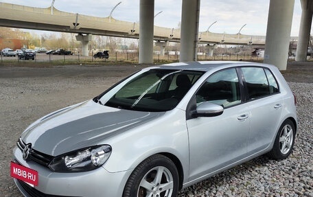 Volkswagen Golf VI, 2009 год, 950 000 рублей, 2 фотография