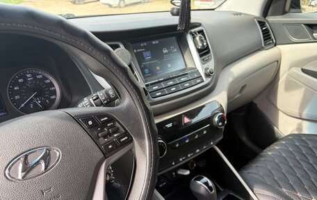 Hyundai Tucson III, 2018 год, 2 100 000 рублей, 2 фотография