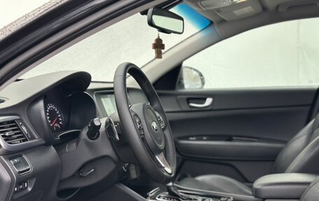 KIA Optima IV, 2017 год, 1 860 000 рублей, 10 фотография