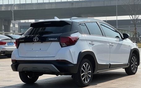 Toyota Yaris XP150 рестайлинг, 2023 год, 1 197 000 рублей, 6 фотография