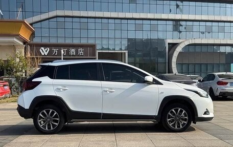 Toyota Yaris XP150 рестайлинг, 2023 год, 1 197 000 рублей, 8 фотография