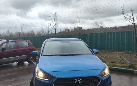 Hyundai Solaris II рестайлинг, 2018 год, 1 400 000 рублей, 25 фотография