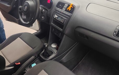 Volkswagen Polo VI (EU Market), 2014 год, 925 000 рублей, 5 фотография