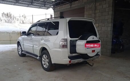 Mitsubishi Pajero IV, 2013 год, 2 700 000 рублей, 4 фотография