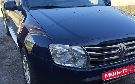 Renault Duster I рестайлинг, 2014 год, 735 000 рублей, 2 фотография