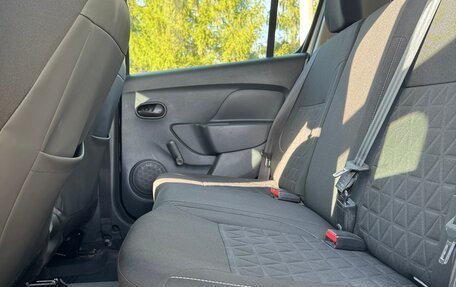 Renault Sandero II рестайлинг, 2018 год, 895 000 рублей, 6 фотография