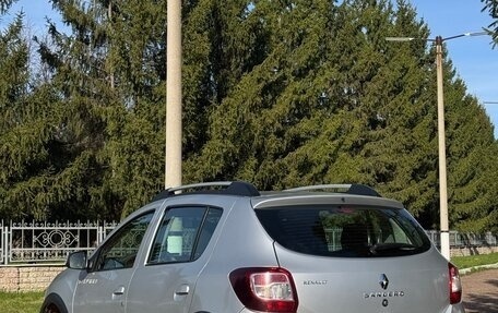 Renault Sandero II рестайлинг, 2018 год, 895 000 рублей, 4 фотография