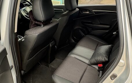 Honda Fit III, 2017 год, 1 230 000 рублей, 7 фотография