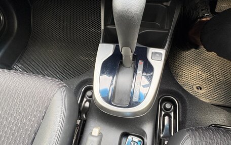 Honda Fit III, 2017 год, 1 230 000 рублей, 16 фотография