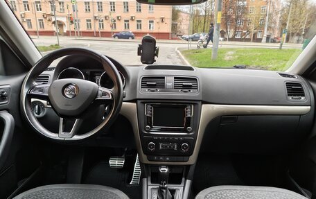 Skoda Yeti I рестайлинг, 2017 год, 1 900 000 рублей, 5 фотография