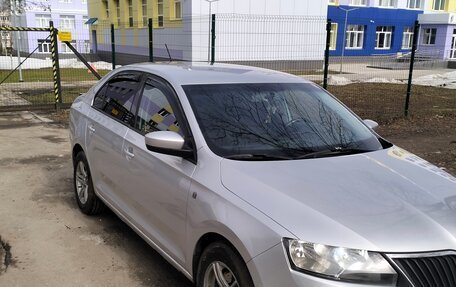Skoda Rapid I, 2015 год, 650 000 рублей, 5 фотография