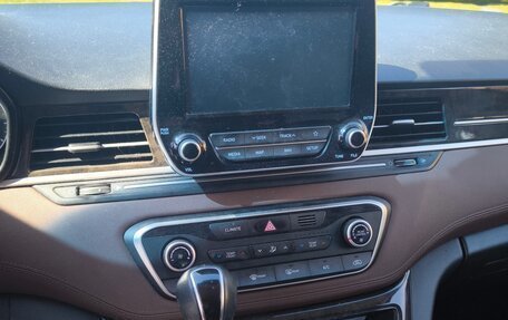 Hyundai Grand Starex Grand Starex I рестайлинг 2, 2019 год, 4 500 000 рублей, 7 фотография