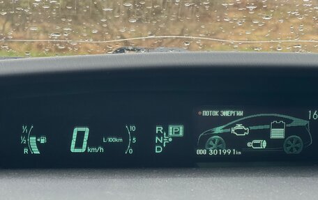 Toyota Prius, 2009 год, 1 500 000 рублей, 11 фотография