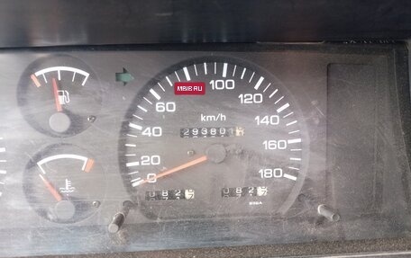 Nissan Terrano II рестайлинг, 1993 год, 250 000 рублей, 2 фотография