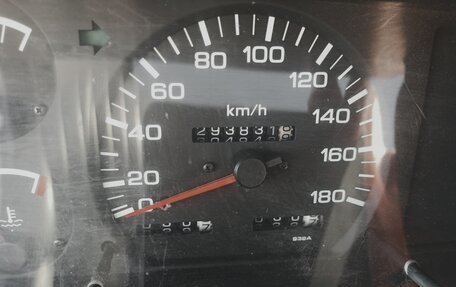 Nissan Terrano II рестайлинг, 1993 год, 250 000 рублей, 11 фотография