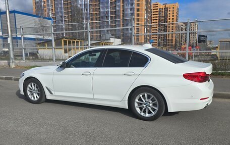 BMW 5 серия, 2019 год, 2 950 000 рублей, 2 фотография