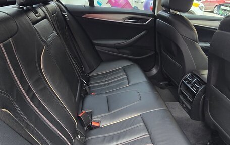 BMW 5 серия, 2019 год, 2 950 000 рублей, 10 фотография