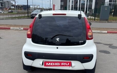 Peugeot 107 I рестайлинг, 2007 год, 375 000 рублей, 3 фотография