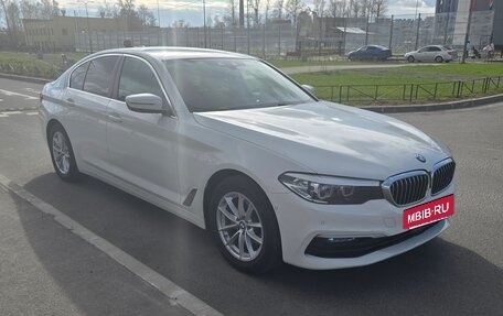 BMW 5 серия, 2019 год, 2 950 000 рублей, 5 фотография