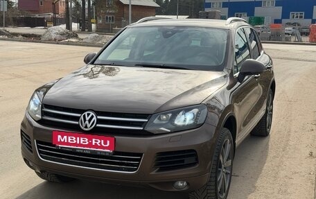 Volkswagen Touareg III, 2014 год, 2 050 000 рублей, 3 фотография