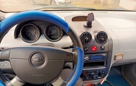 Chevrolet Aveo III, 2004 год, 275 000 рублей, 7 фотография