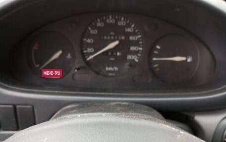 Nissan Micra II, 1997 год, 150 000 рублей, 2 фотография