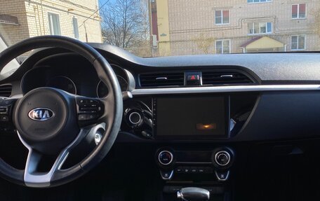 KIA Rio IV, 2019 год, 1 570 000 рублей, 11 фотография