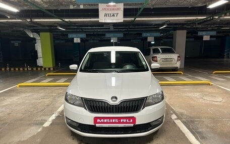 Skoda Rapid I, 2018 год, 1 300 000 рублей, 2 фотография
