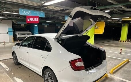 Skoda Rapid I, 2018 год, 1 300 000 рублей, 18 фотография