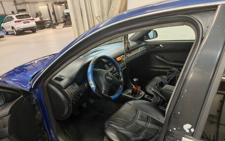 Audi A6, 1997 год, 325 000 рублей, 11 фотография