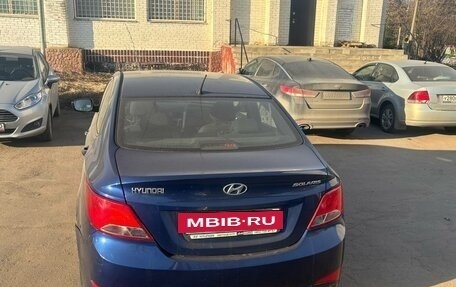 Hyundai Solaris II рестайлинг, 2014 год, 600 000 рублей, 4 фотография