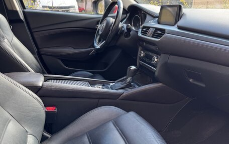 Mazda 6, 2017 год, 2 000 000 рублей, 12 фотография