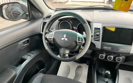 Mitsubishi Outlander III рестайлинг 3, 2011 год, 1 399 999 рублей, 16 фотография