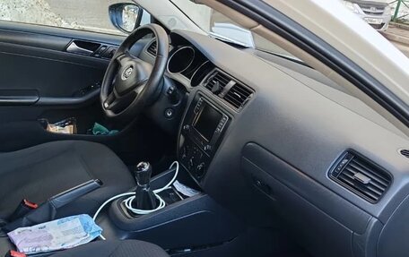 Volkswagen Jetta VI, 2015 год, 675 000 рублей, 5 фотография