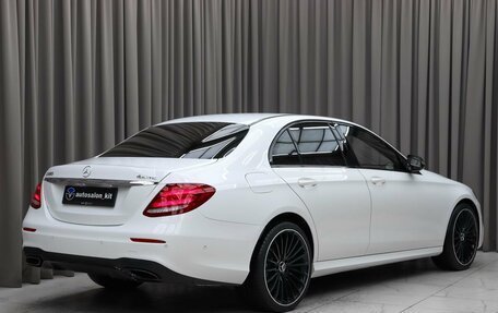 Mercedes-Benz E-Класс, 2020 год, 3 999 000 рублей, 4 фотография