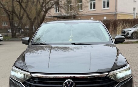 Volkswagen Polo VI (EU Market), 2021 год, 1 700 000 рублей, 2 фотография