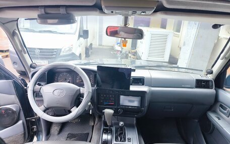 Toyota Land Cruiser 80 рестайлинг, 1996 год, 1 950 000 рублей, 1 фотография