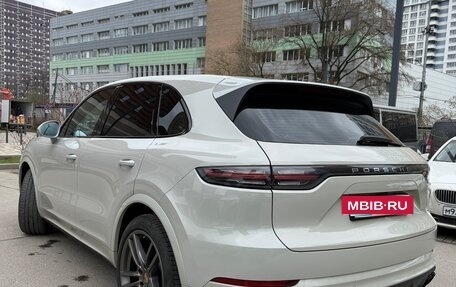 Porsche Cayenne III, 2021 год, 9 590 000 рублей, 5 фотография