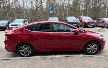 Hyundai Elantra VI рестайлинг, 2016 год, 1 300 000 рублей, 2 фотография