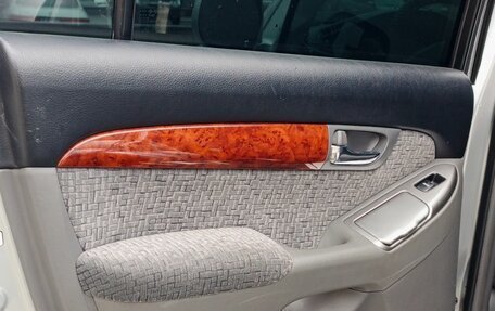 Toyota Land Cruiser Prado 120 рестайлинг, 2006 год, 1 790 000 рублей, 17 фотография