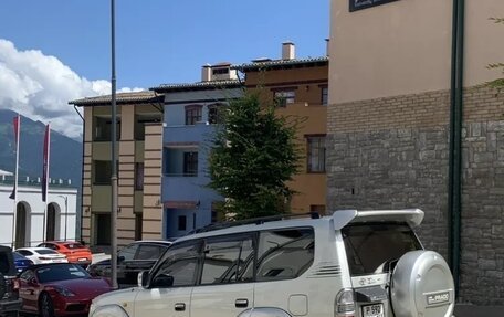 Toyota Land Cruiser Prado 90 рестайлинг, 1999 год, 1 600 000 рублей, 17 фотография