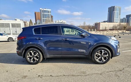 KIA Sportage IV рестайлинг, 2020 год, 2 619 000 рублей, 4 фотография
